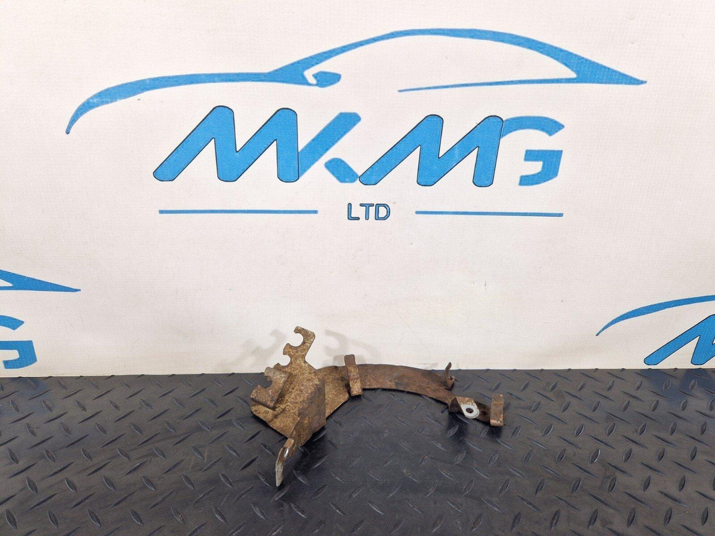 14-21 MERCEDES-BENZ C-CLASS C250D W205 REAR RIGHT MOUNTING BRACKET A2055467480