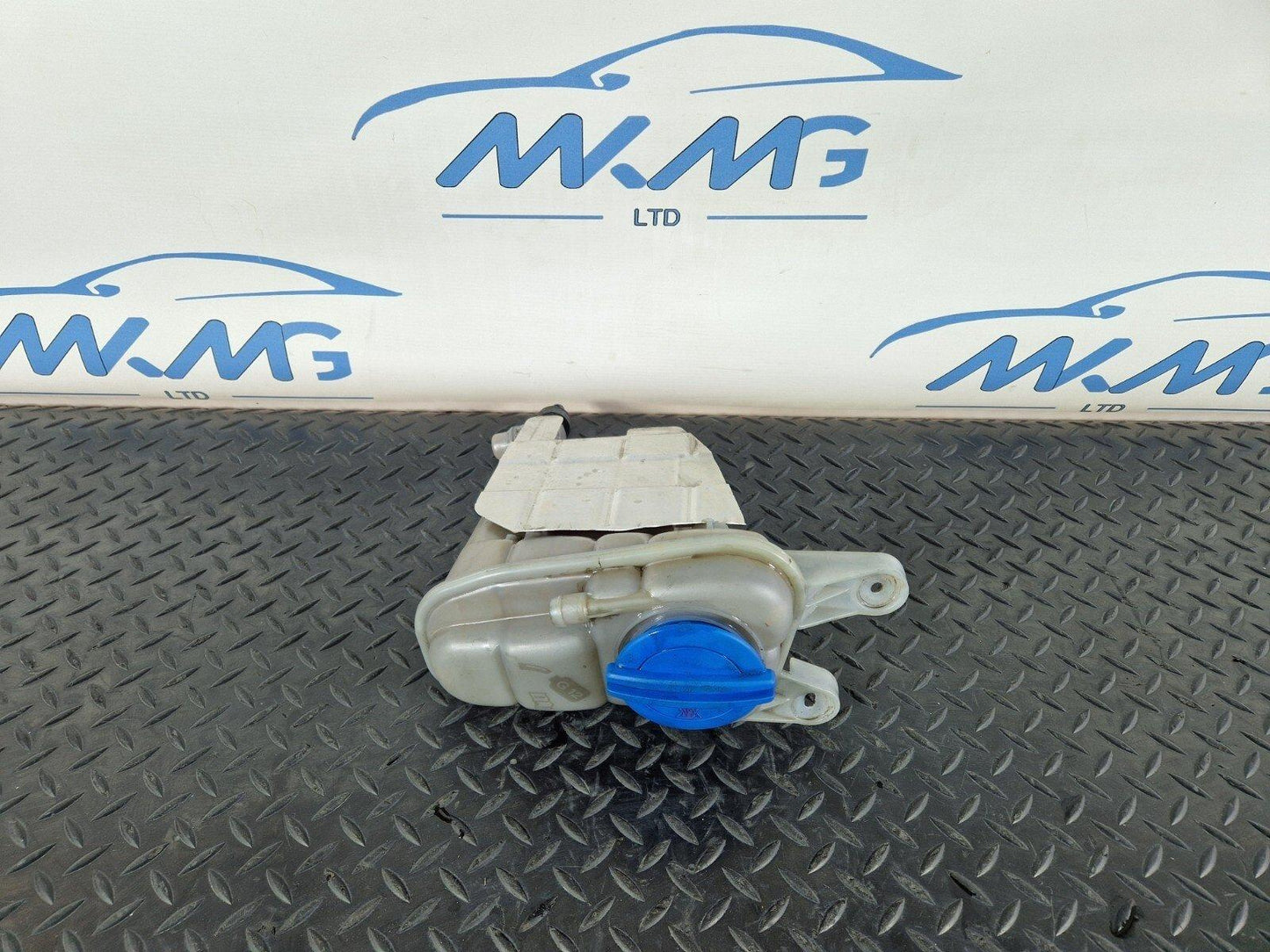 12-17 AUDI S5 CONVERTIBLE EXPANSION OVERFLOW TANK BOTTLE 8K0121405N