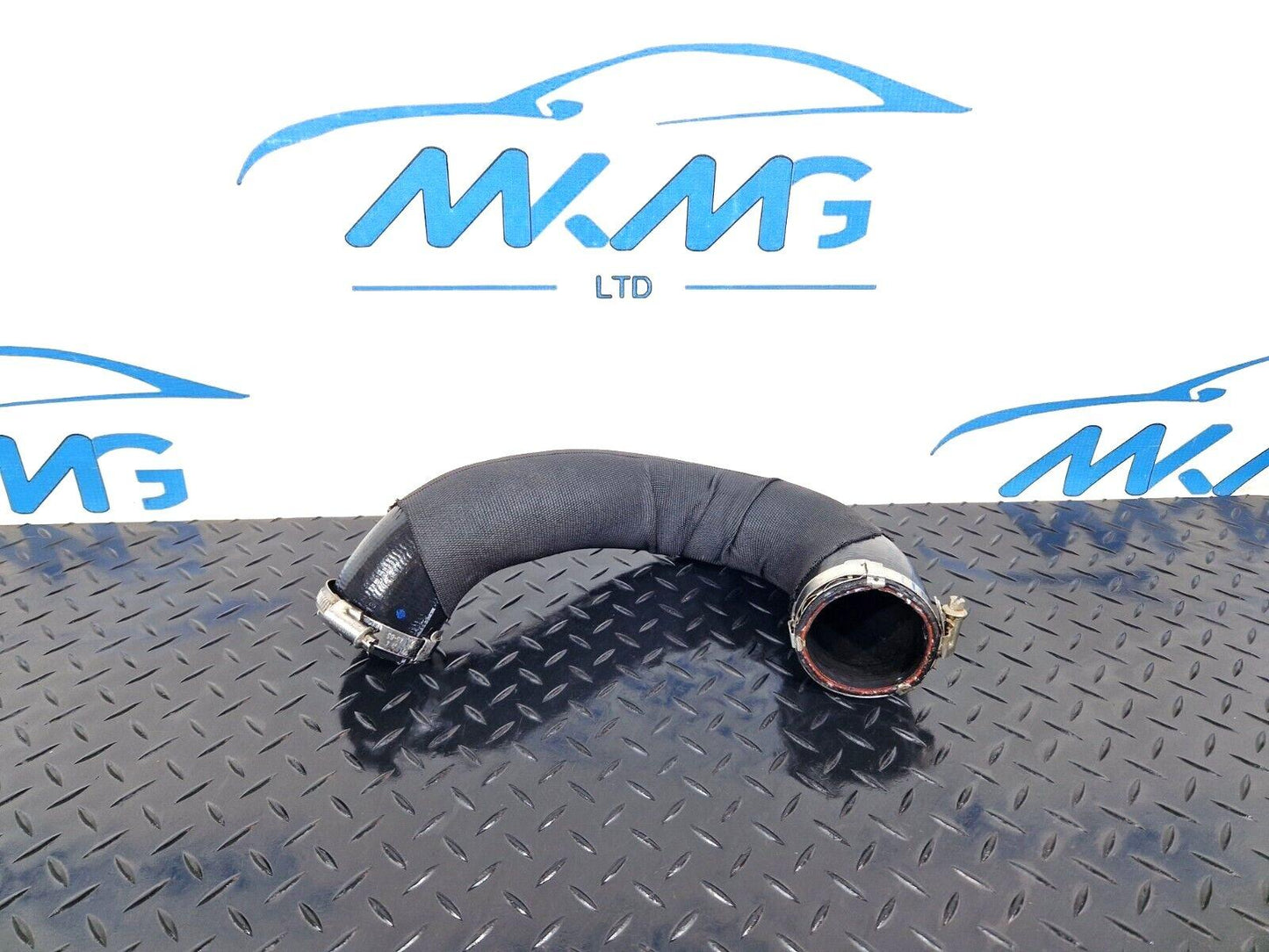 10-18 AUDI A7 4G S-LINE GENUINE TURBO PRESSURE HOSE 4G0145738AH