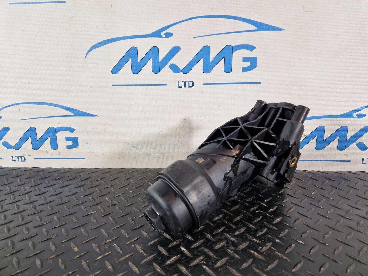 12-18 AUDI A6 C7 2.0 DIESEL GENUINE OIL FILTER HOUSING 03N115389K 03N115433B