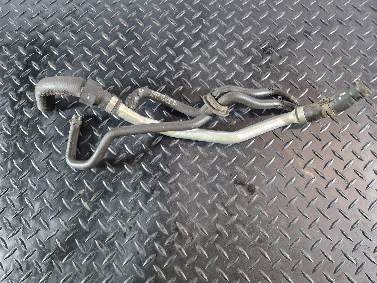 16-22 MERCEDES BENZ X253 GENUINE AD BLUE COOLING FEED RETURN LINE A2055012891