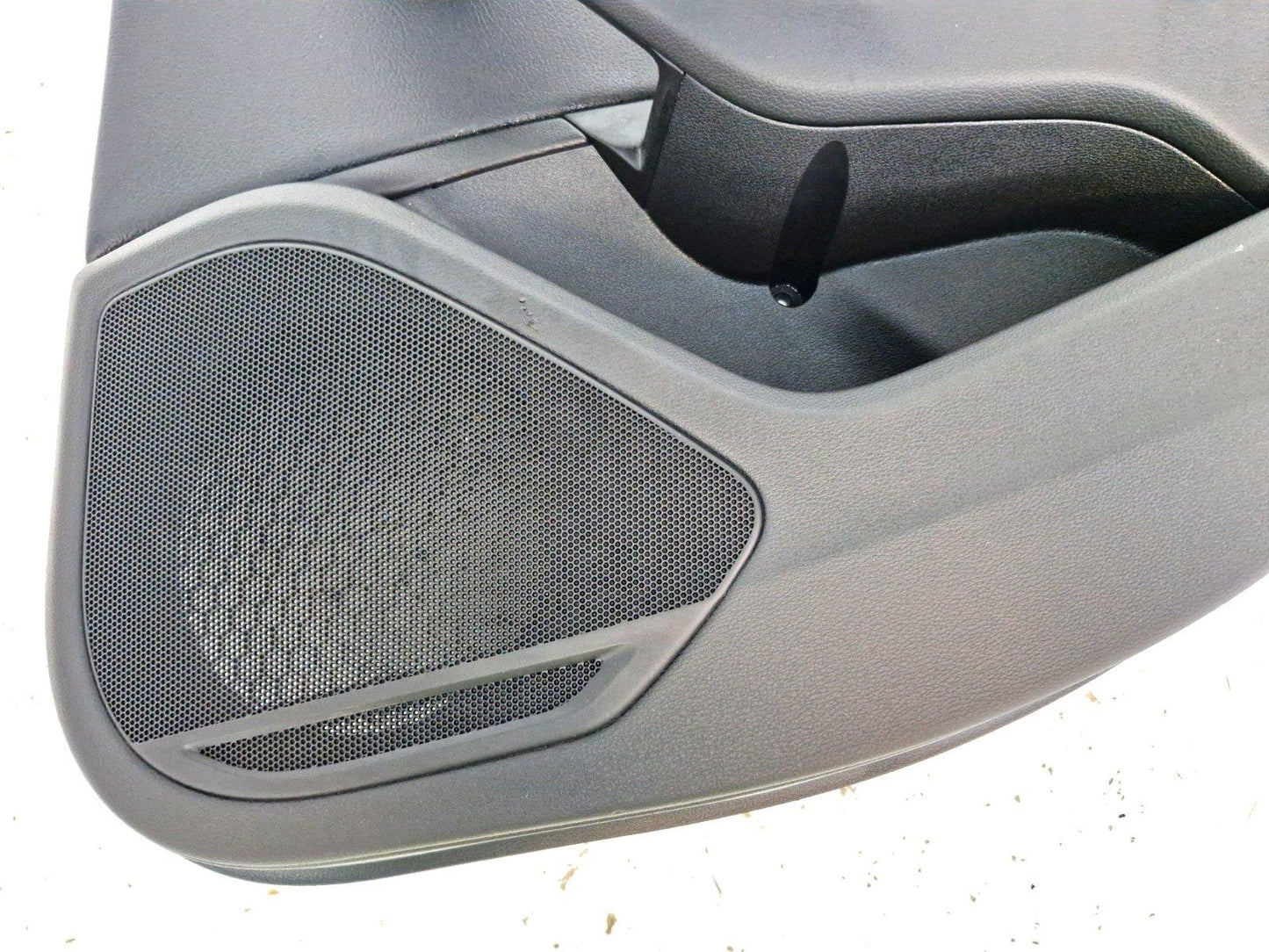 16-19 AUDI A4 B9 OEM REAR DRIVER RIGHT DOOR CARD PANEL  8W0868066