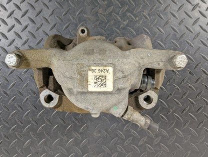 13-19 MERCEDES BENZ CLA C117 FRONT RIGHT O/S BRAKE CAPLIPER A24638 295X28