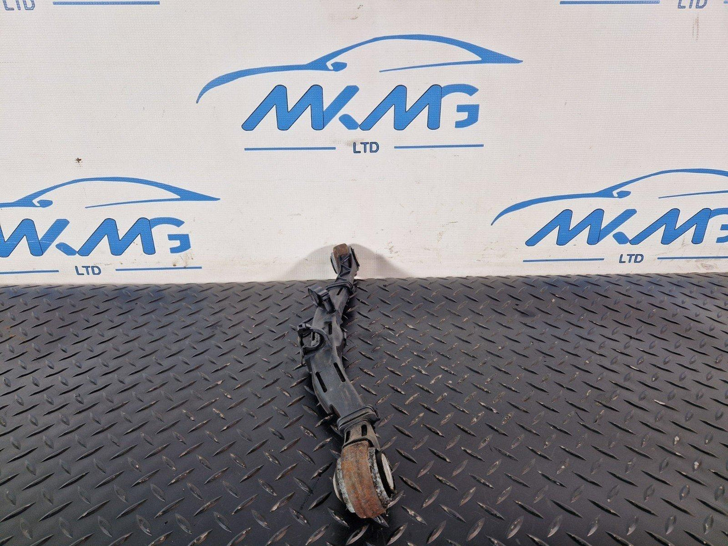 11-19 MERCEDES BENZ ML W166 GENUINE REAR RIGHT CONTROL ARM A1664230823