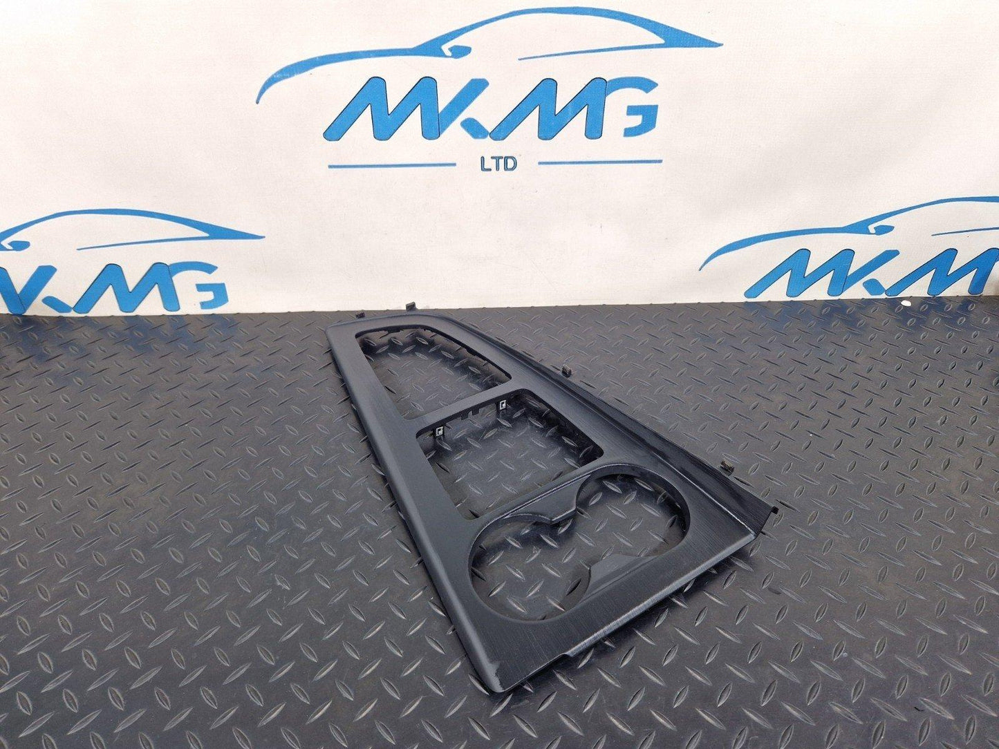 16-19 AUDI A4 AVANT B9 S-LINE CENTRE CONSOLE COVER TRIM SURROUND PANEL 8W2864241