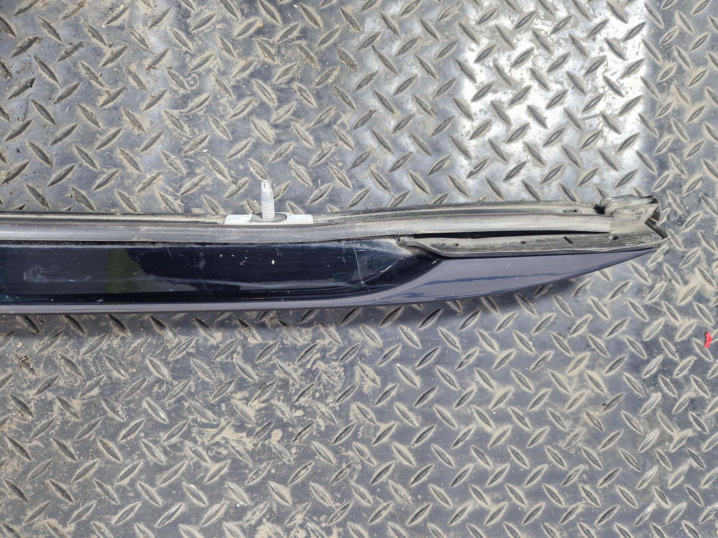BMW X1 E84 Left Passenger Side Roof Rail Rack Bar 2990861 2991697 8051541