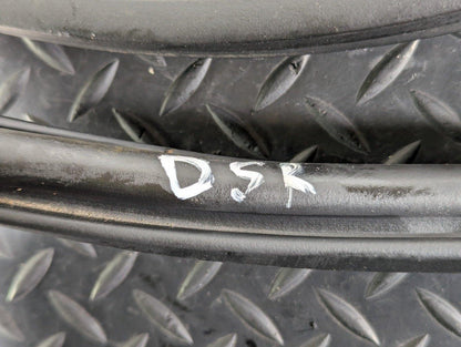 12-18 AUDI A6 C7 GENUINE REAR RIGHT OSR DOOR RUBBER / SEAL