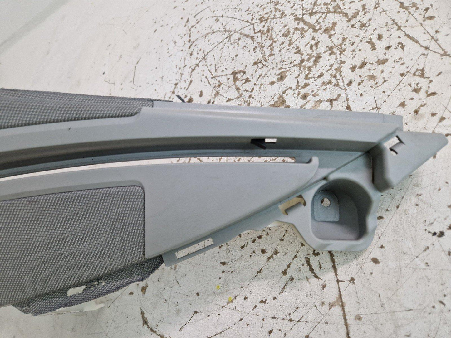 16-19 AUDI A4 B9 SPORT GENUINE OEM REAR RIGHT SIDE D PILLAR GREY TRIM 8W9867246D