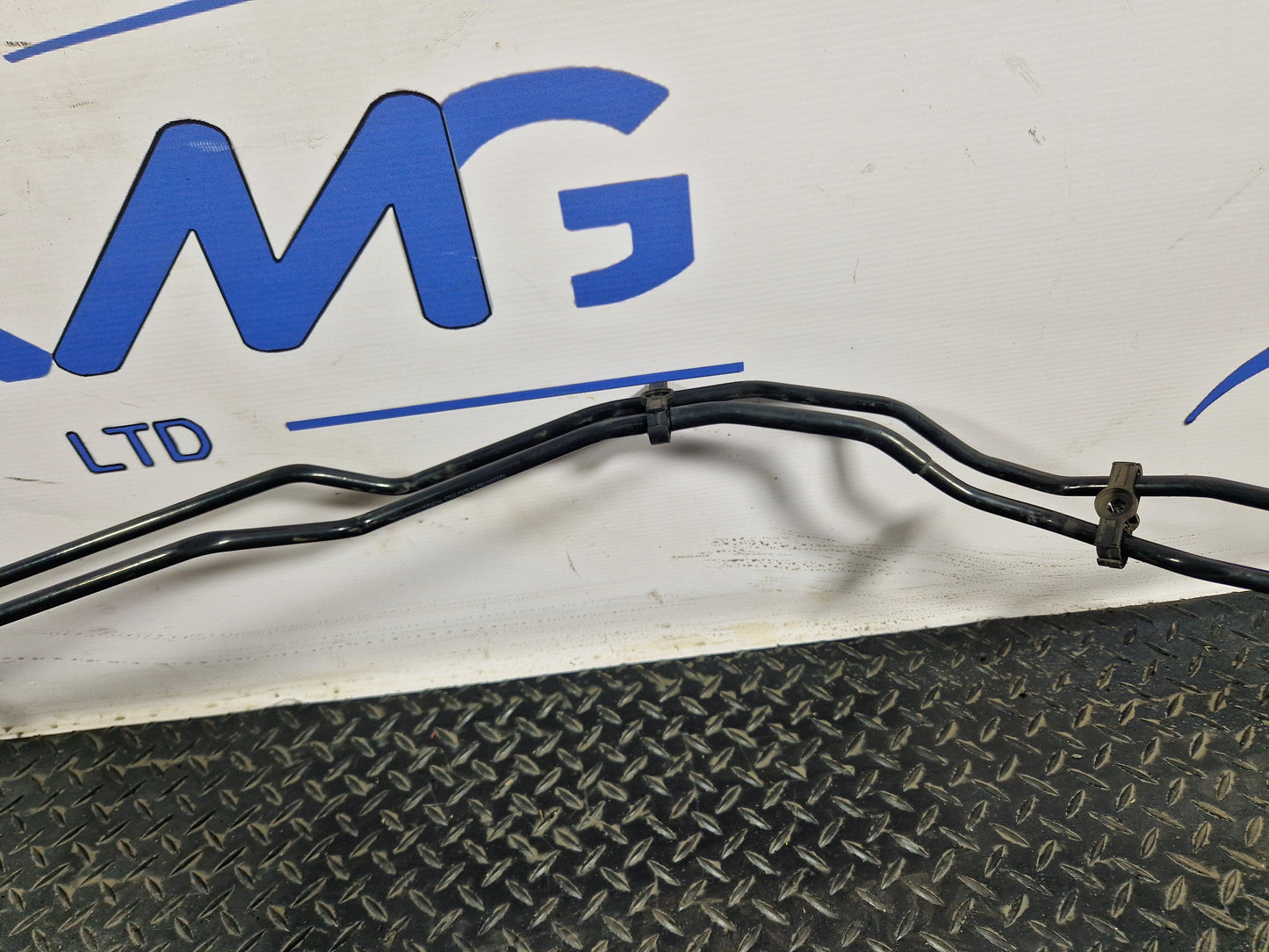 Mercedes-Benz B200d B-Class W247 FUEL LINE PIPE HOSE A2474707302 A2474707402
