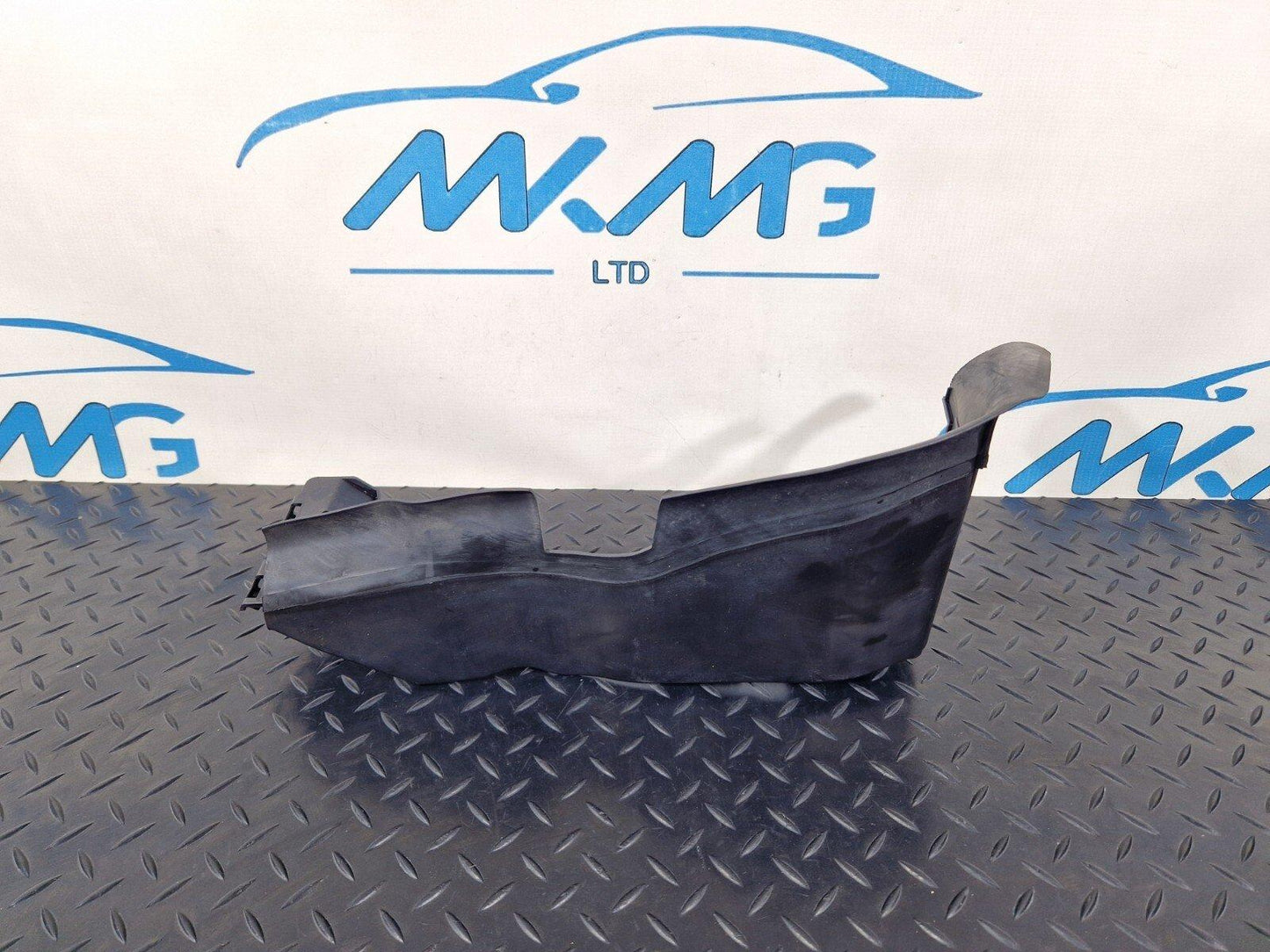 18ON MERCEDES BENZ SPRINTER W907 RIGHT SIDE MOUNTING CONSOLE BRACKET A9078802500