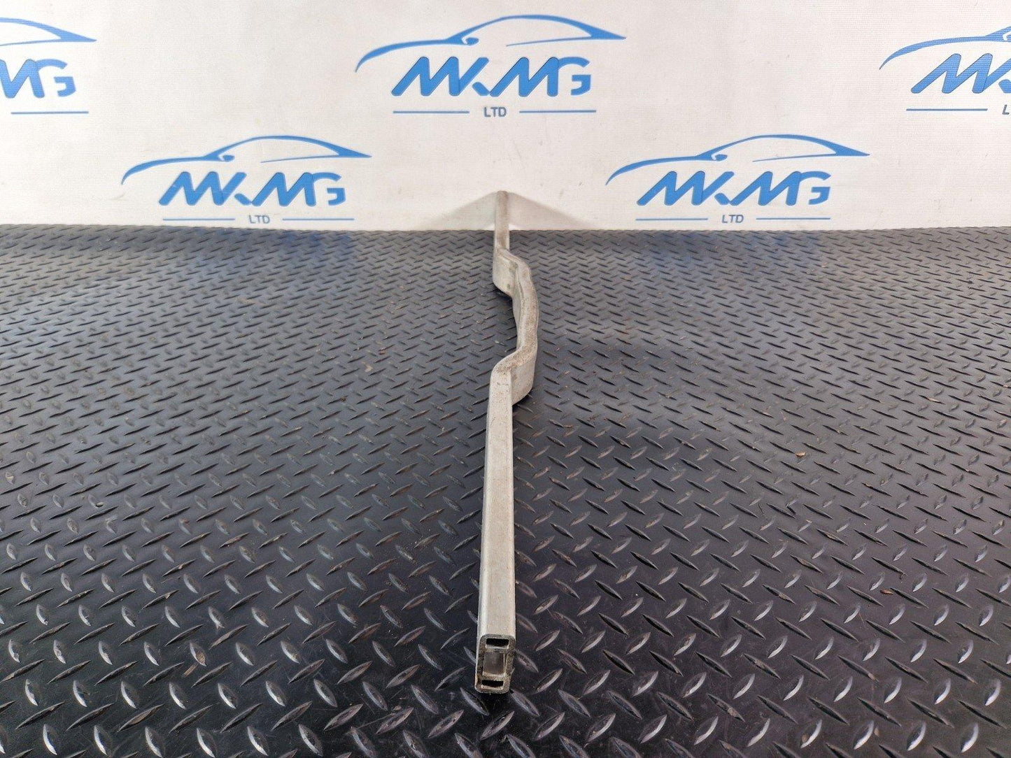 16-22 MERCEDES BENZ X253 GENUINE UNDERBODY STIFFENING BRACE A2536190100