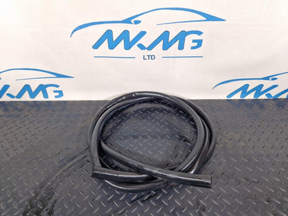 11-18 BMW 6 SERIES F06 SEAL BONNET HOOD FRONT RUBBER SEAL STRIP 7211926