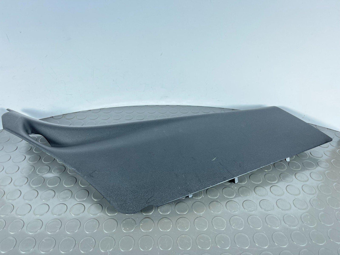 14-21 BMW 2 SERIES GRAN TOURER F46 RIGHT DRIVER SIDE FLOOR TRIM COVER 7323666