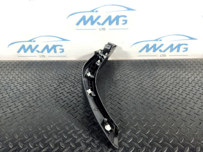 19-ON RANGE ROVER EVOQUE L551 REAR WHEEL ARCH TRIM RH K8D228370AD