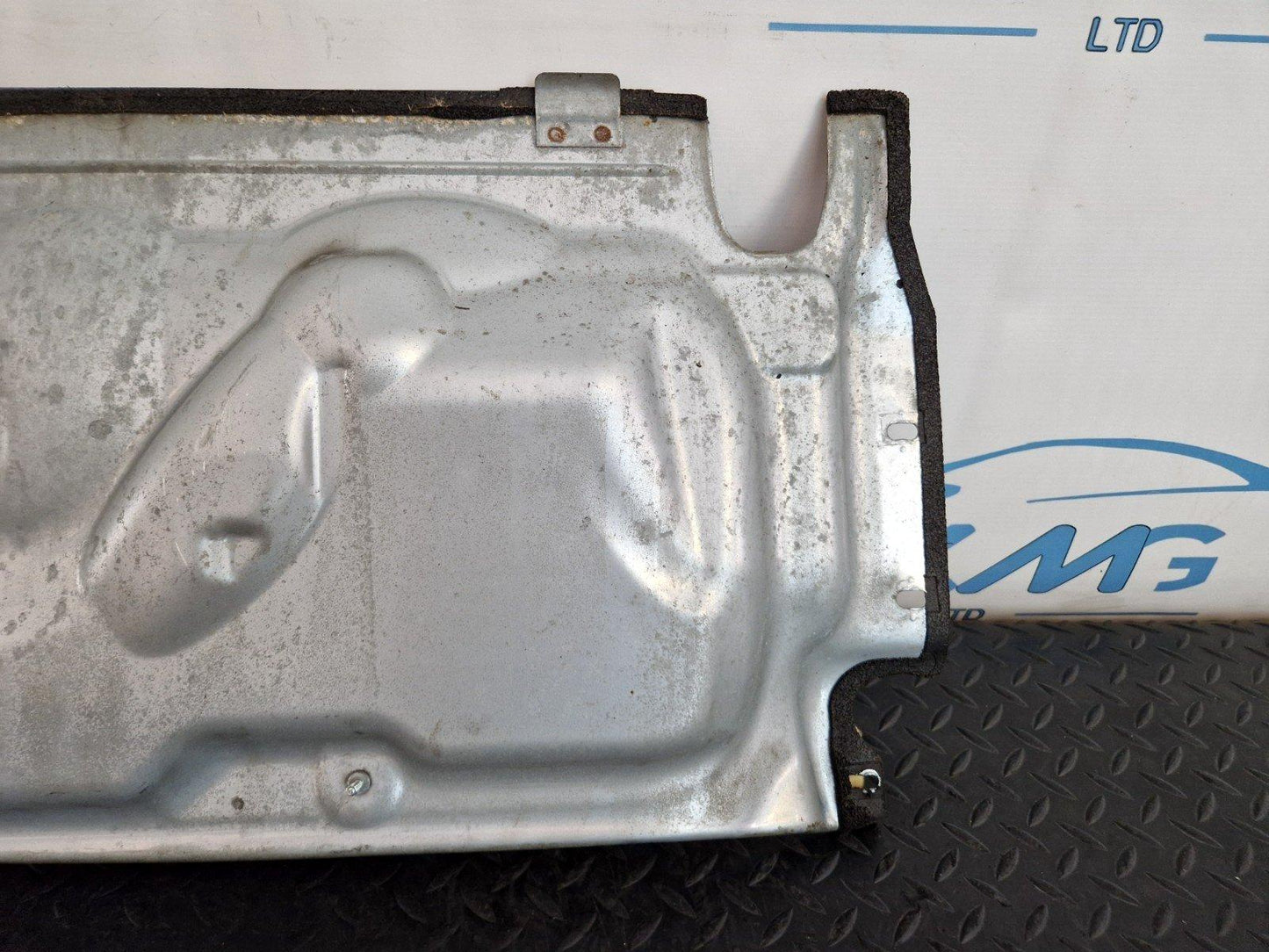 14-19 LAND ROVER L550 DISCOVERY SPORT GENUINE FRONT INSULATOR COVER GJ3210B738BA