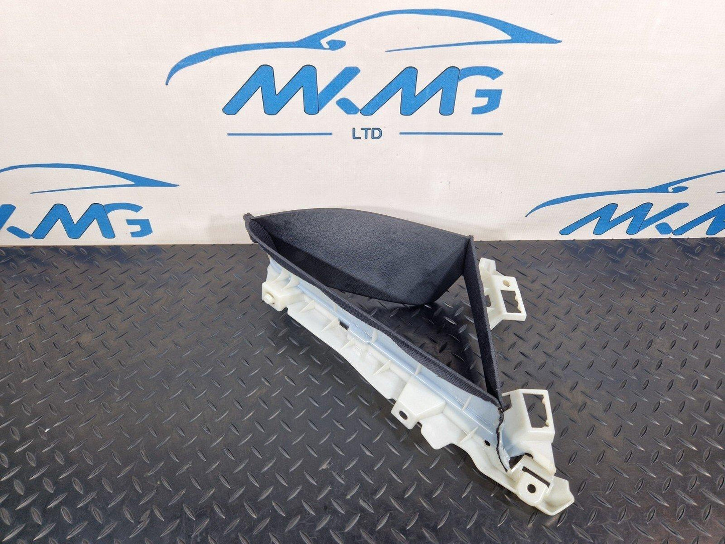 16-23 AUDI A5 F5 SPORTBACK LEFT BLACK C-PILLAR TRIM COVER 8W8867287A