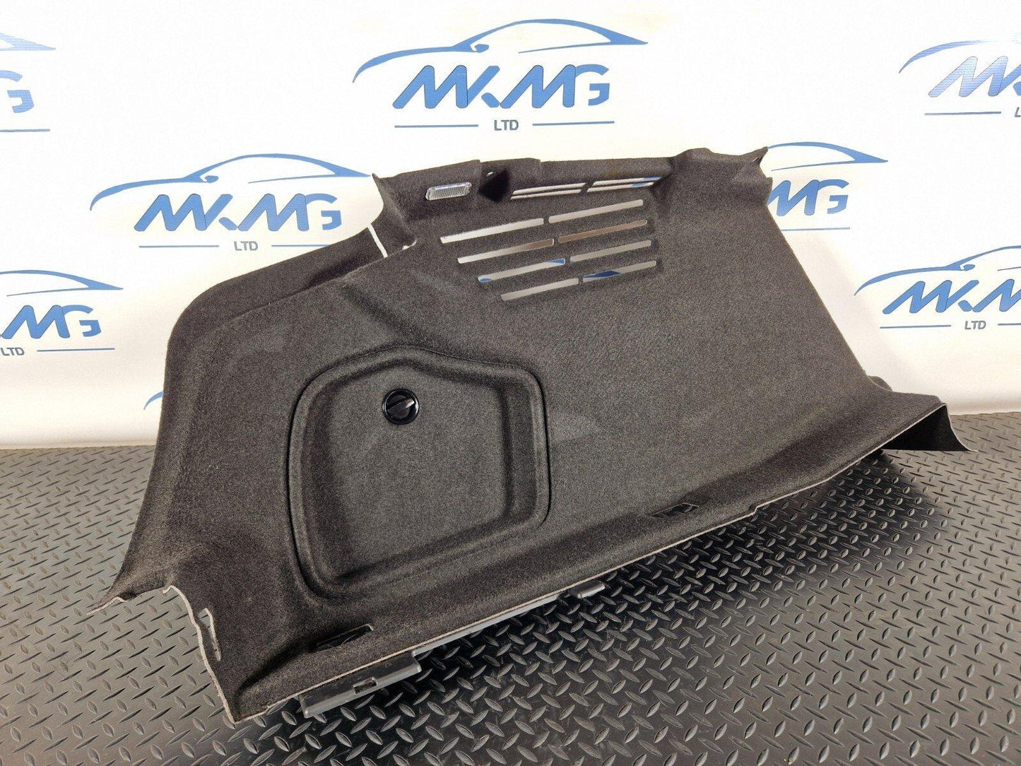 16-19 AUDI A4 B9 S-LINE REAR LEFT PASSENGER SIDE BOOT TRIM PANEL 8W5863879