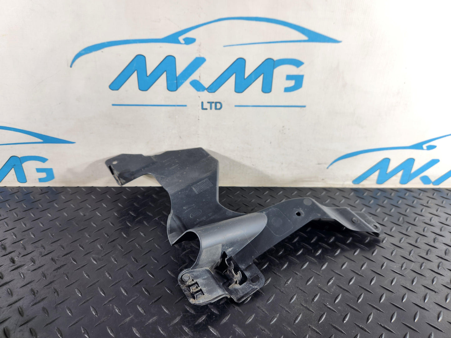 Land Rover Range Rover Evoque Front Left N/S Passenger Fender Trim K8D27F01FBD