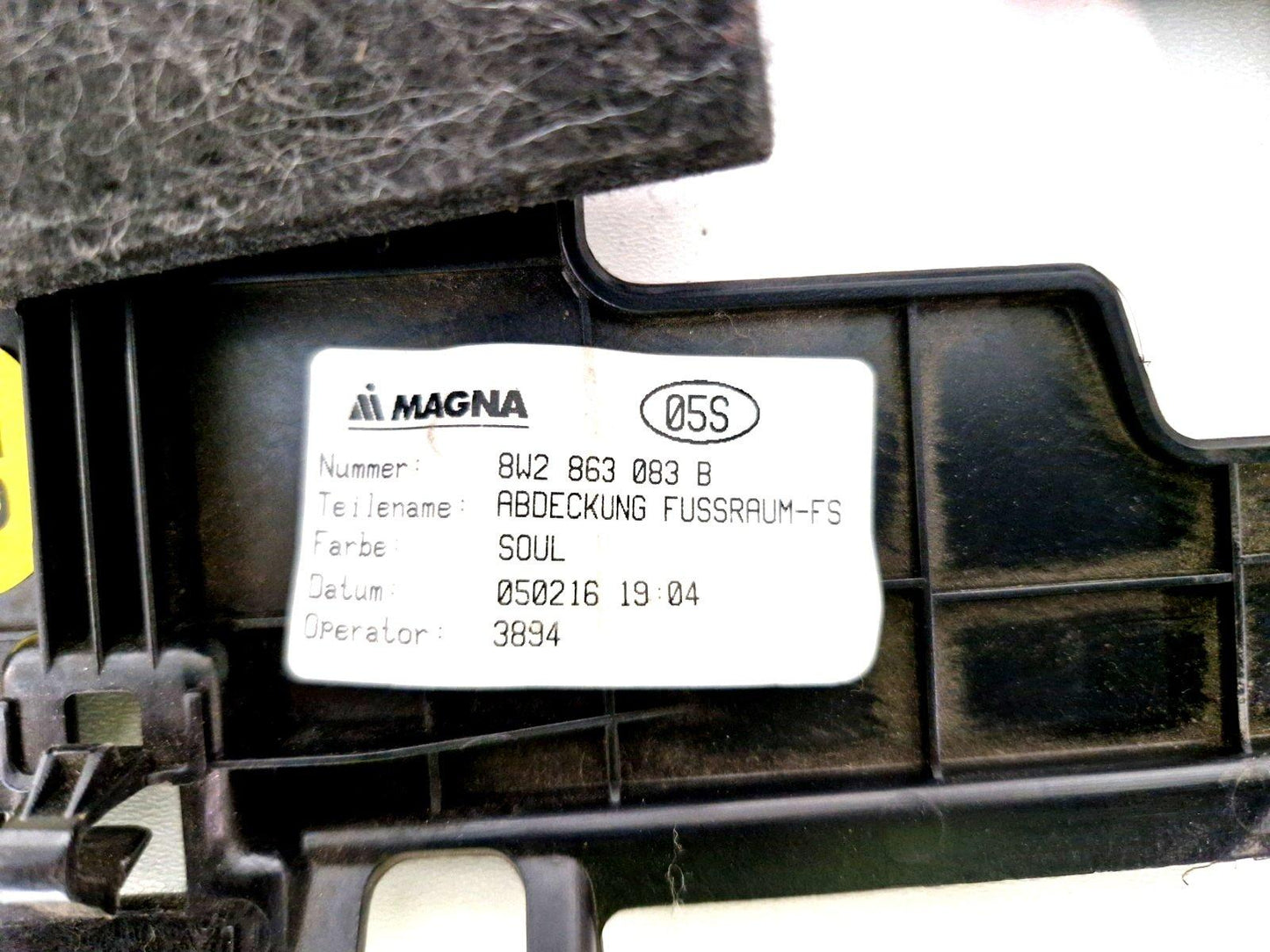 AUDI A4 8W GENUINE DASHBOARD LOWER COVER RHD 8W2863083B