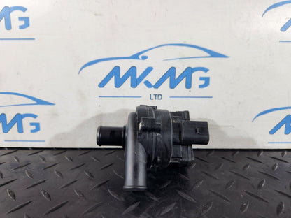 19-ON MERCEDES B CLASS W247  GENUINE AUXILIARY WATER PUMP A2118350364