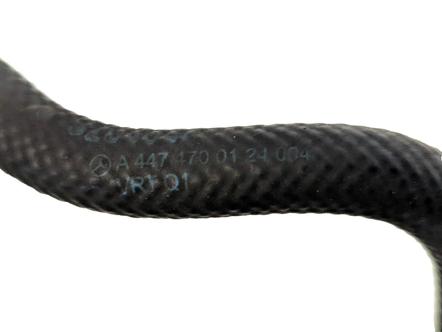 14-23 MERCEDES VITO W447  GENUINE DIESEL  FUEL SUPPLY LINE A4474700124