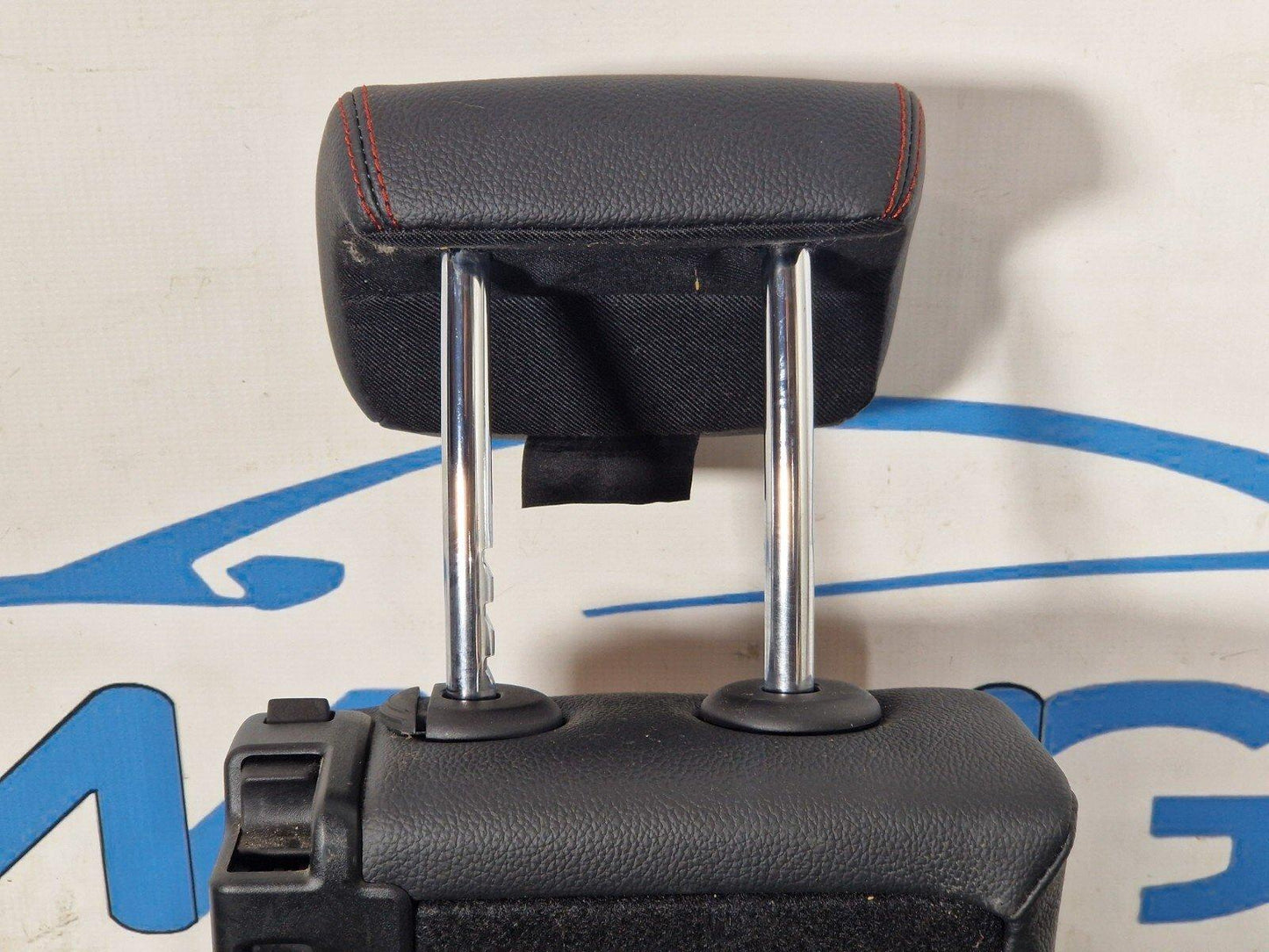 19-ON MERCEDES BENZ A CLASS EQ W177 V177 A250e REAR ARM REST