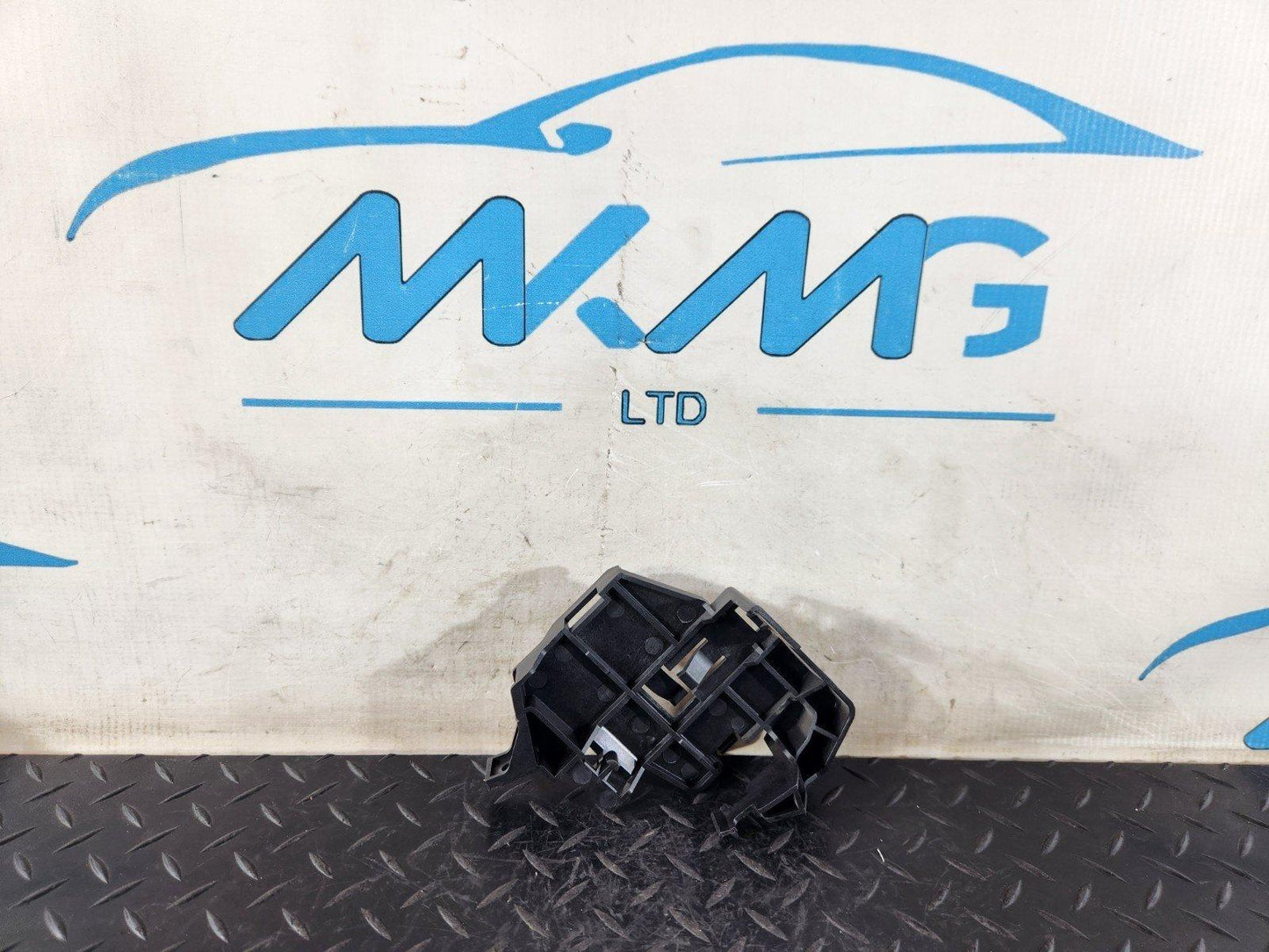 10-15 AUDI Q7 4L GENUINE CONTROL UNIT RETAINER BRACKET 4L2907324