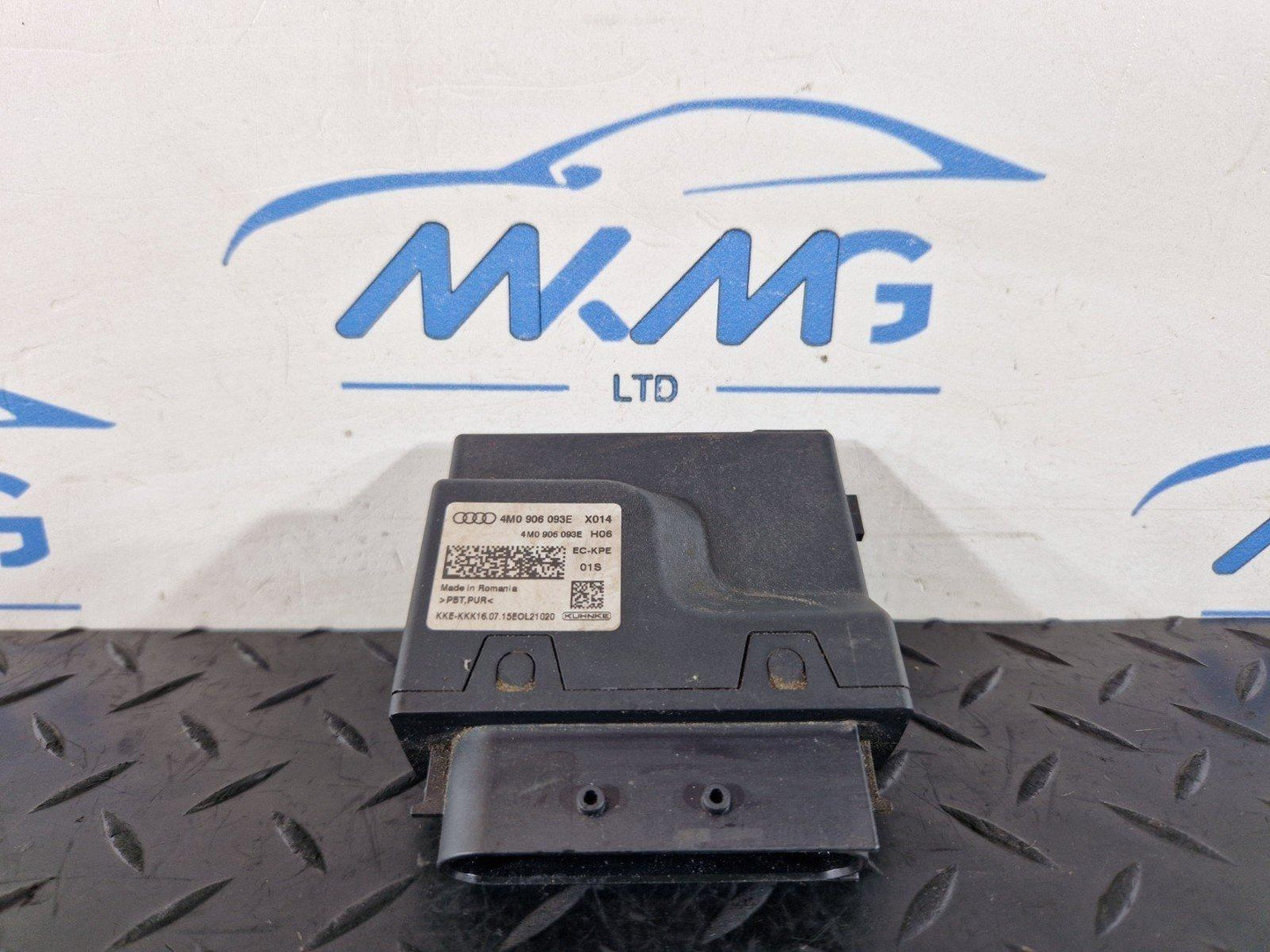 16-20 AUDI Q7 4M GENUINE OEM FUEL INJECTION PUMP CONTROL UNIT 4M0906093E