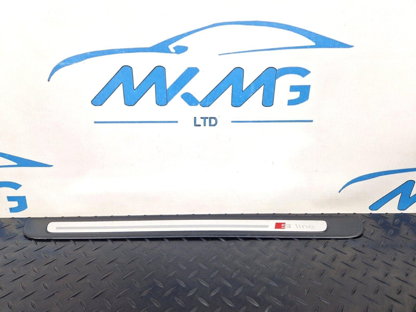 10-18 AUDI A7 4G S-LINE DOOR SILL COVER TRIM FRONT LEFT PASSENGER SIDE 4G8853373