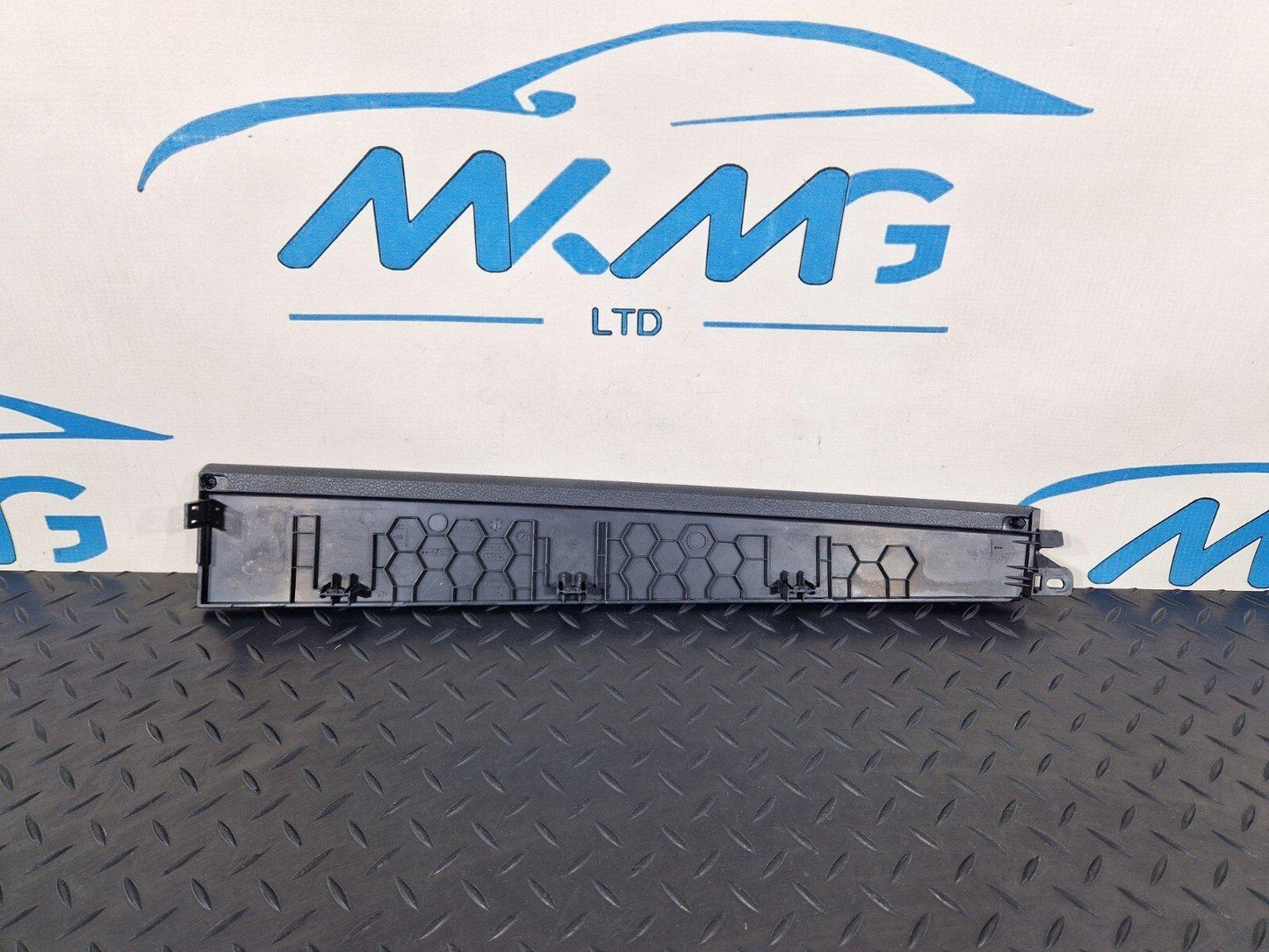 18-ON MERCEDES SPRINTER W907 W910 INSTRUMENT CLUSTER DASHBOARD TRIM A9106801400