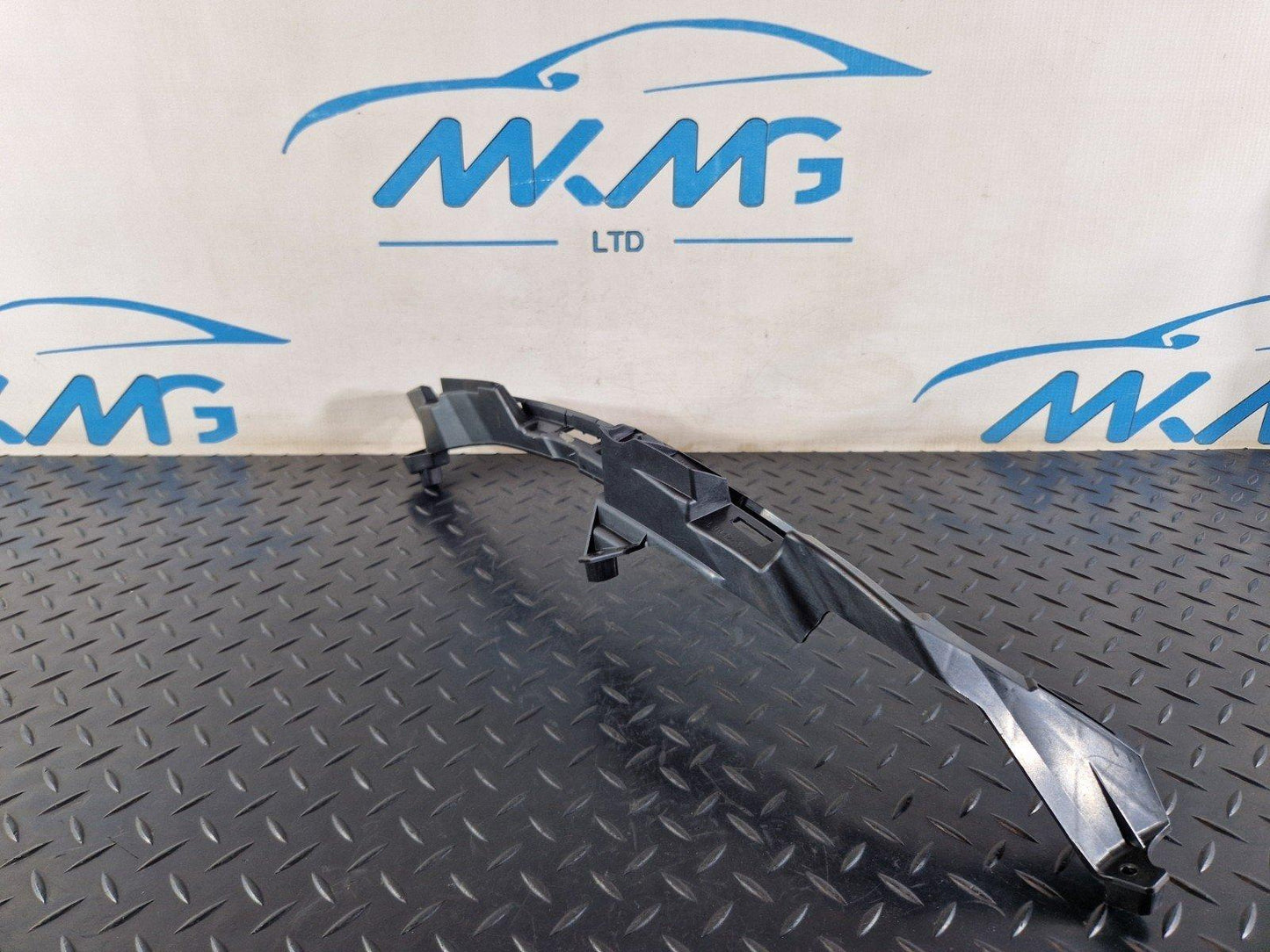 19-ON RANGE ROVER EVOQUE L551 HEADLIGHT MOUNTING BRACKET FRONT LEFT *DAMAGED*