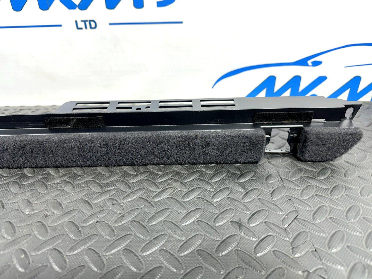 16-19 AUDI A4 B9 GENUINE REAR LEFT BOOT INTERIOR FLOOR TRIM PANEL 8W9861827