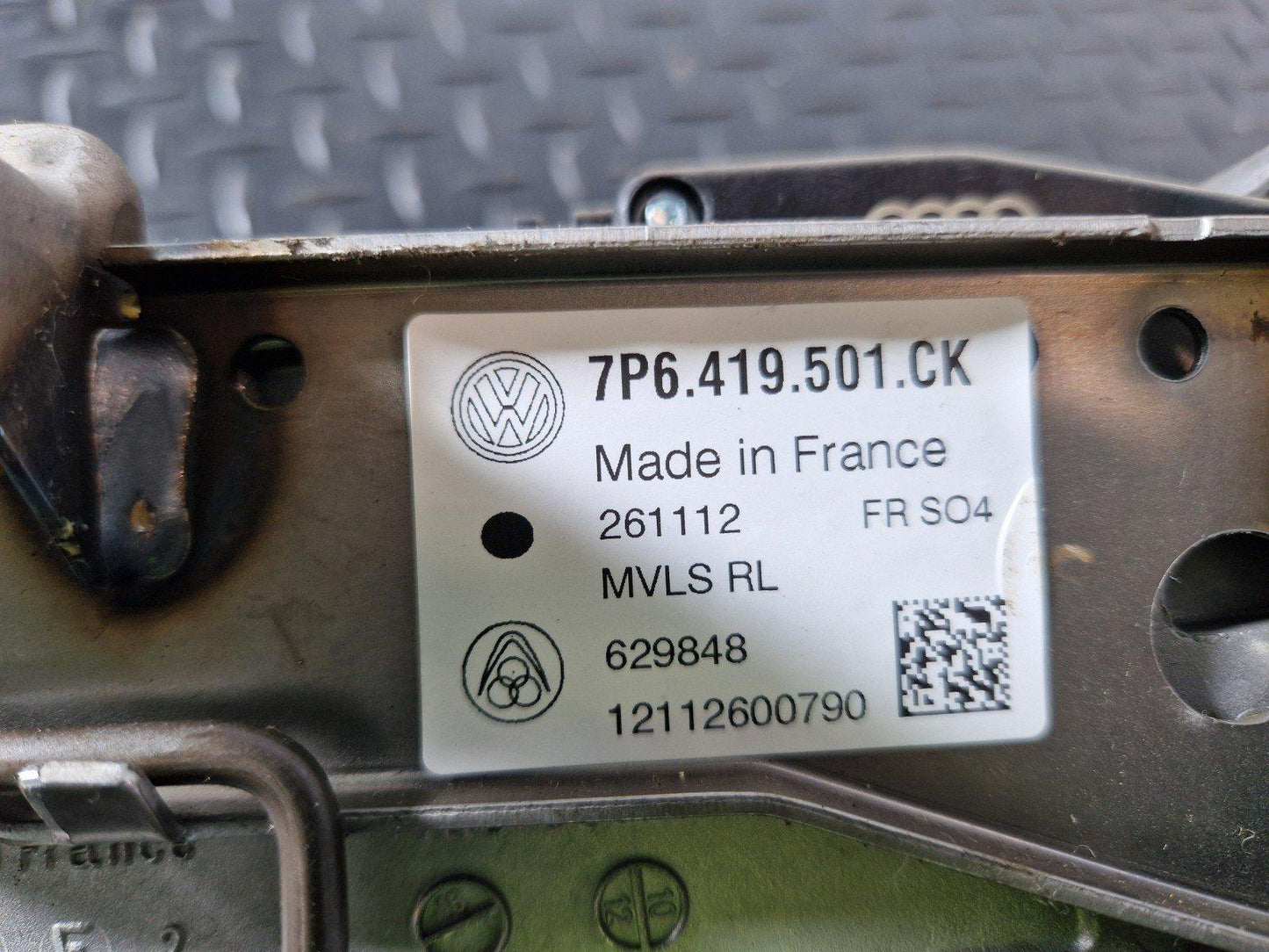 10-18 VW TOUAREG 7P GENUINE STEERING COLUMN 7P6419501CK