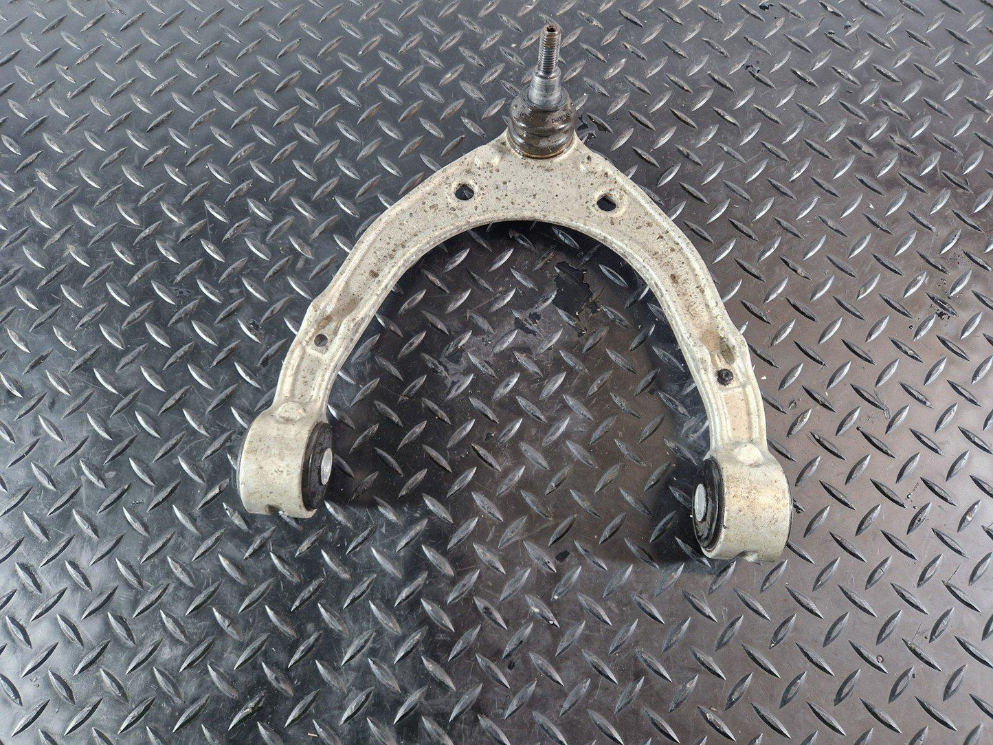 10-15 AUDI Q7 4L FRONT UPPER CONTROL ARM WISHBONE FITS LEFT & RIGHT 7L8407021