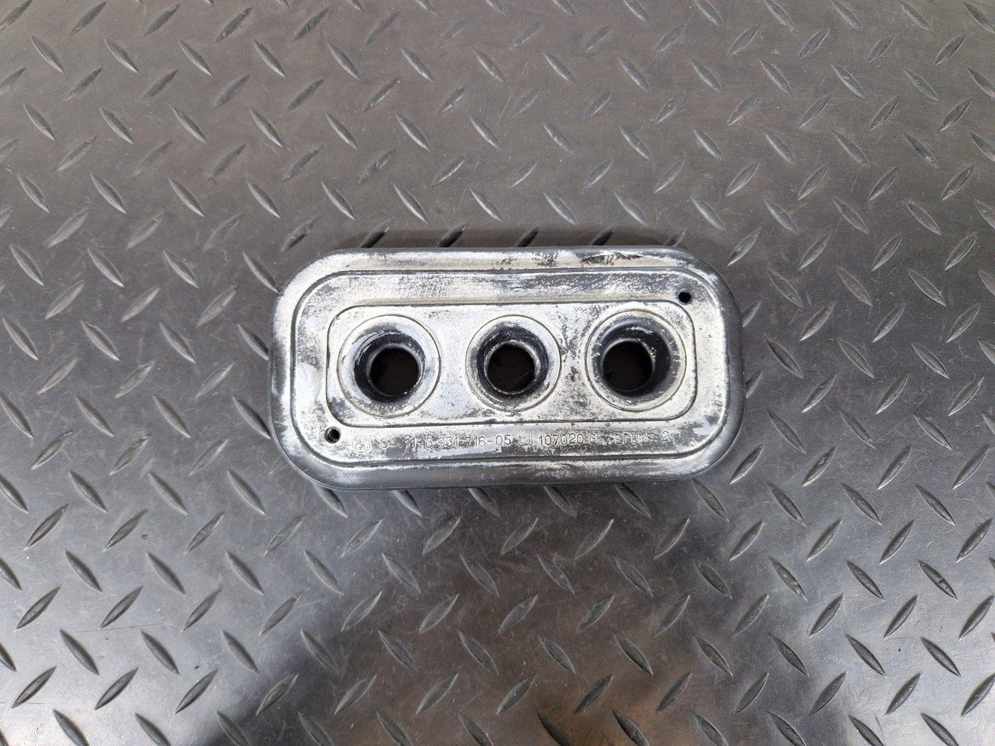 10-13 BMW X5 E70 LCI GENUINE HEATER MATRIX COVER SEALING PLATE GASKET 6951716