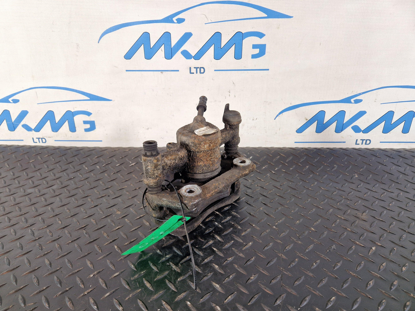 Mercedes-Benz Sprinter W907 Rear Right O/S Brake Caliper A9074232600