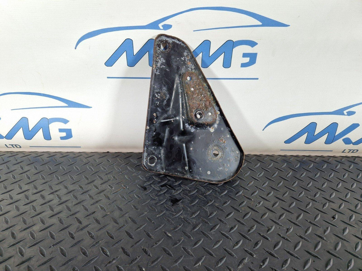12-17 AUDI S5 CONVERTIBLE OEM SUBFRAME SUPPORT RIGHT FRONT 8F0505220