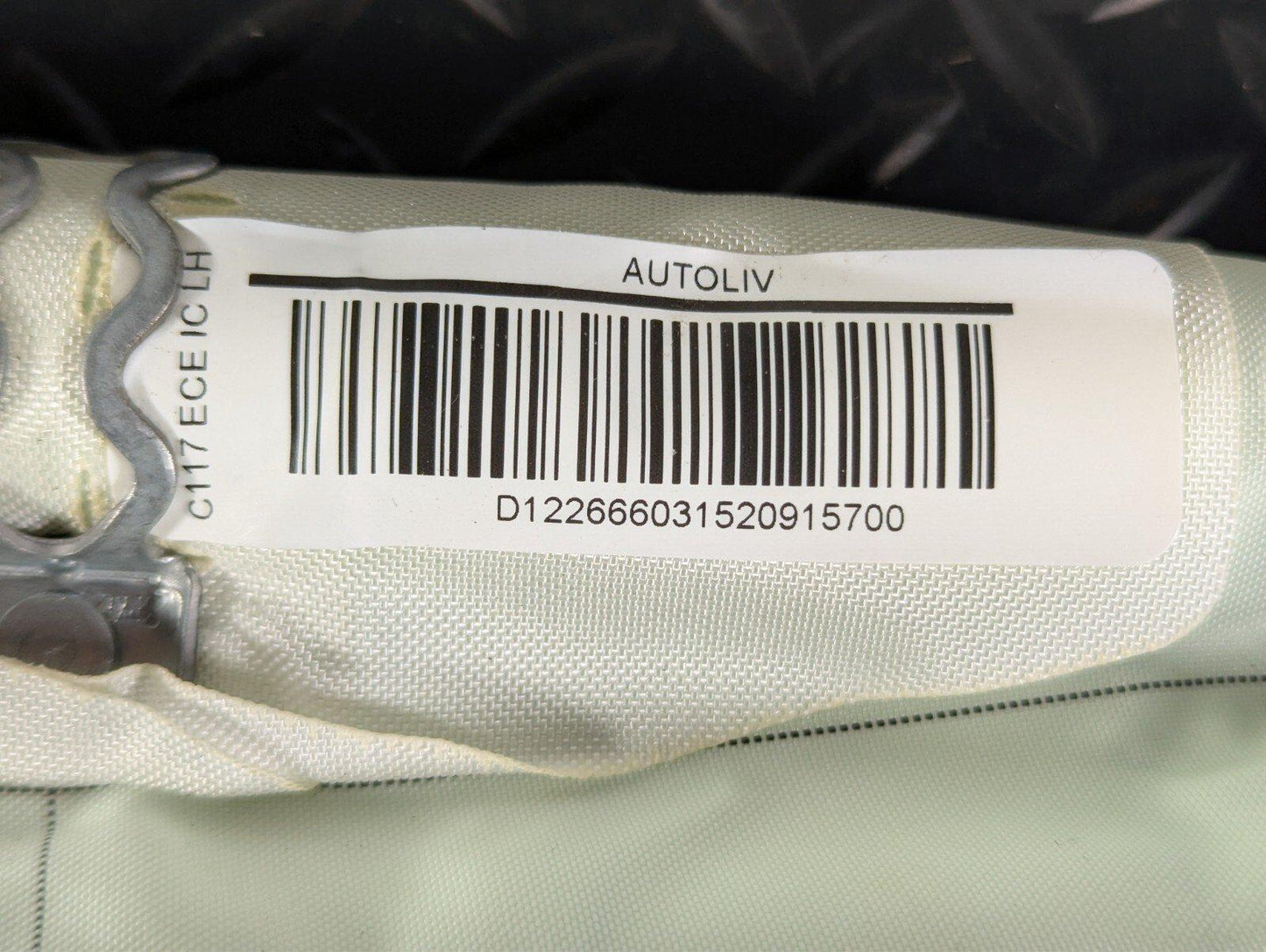 13-19 MERCEDES BENZ CLA W117 C117 ROOF CURTAIN AIR SRS BAG LEFT A1178601102