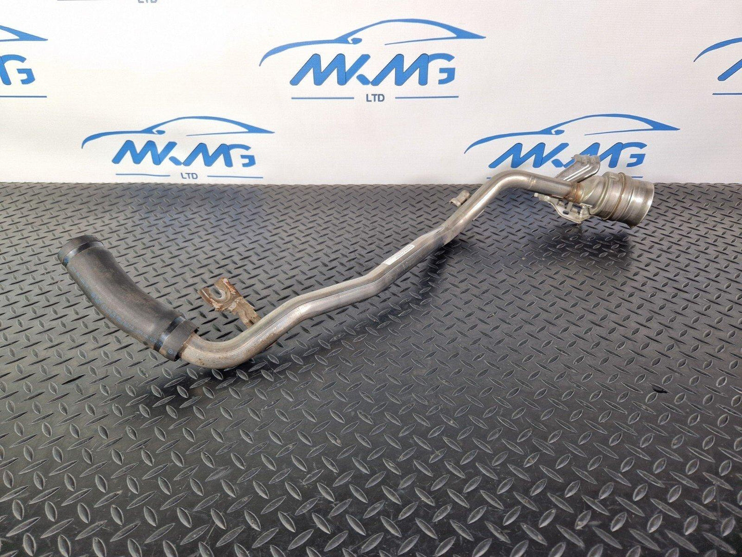 18-ON MERCEDES BENZ A CLASS W177 FUEL TANK FILLER PIPE LINE HOSE A1774700400