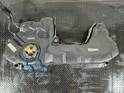12-18 AUDI A6 C7 OEM ENGINE FUEL TANK & PUMP 8W0201021CL