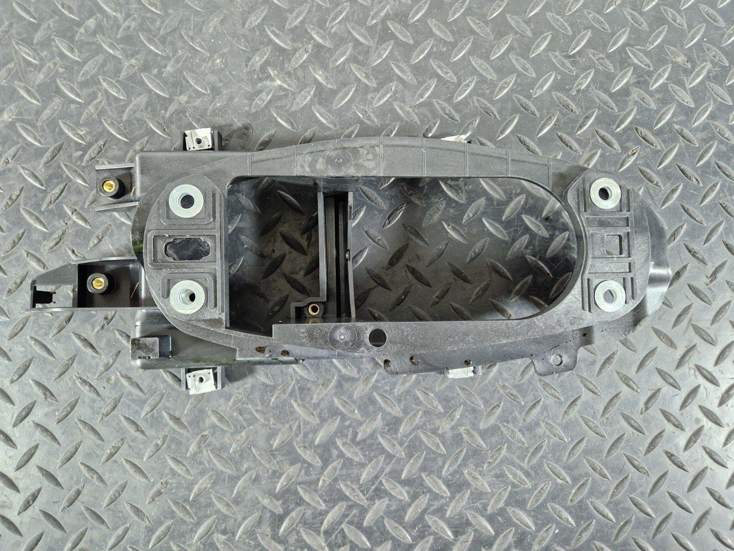 17-24 AUDI S5 F5 COUPE GENUINE GEAR SHIFTING MECHANISM MOUNTING FRAME 8W2863531