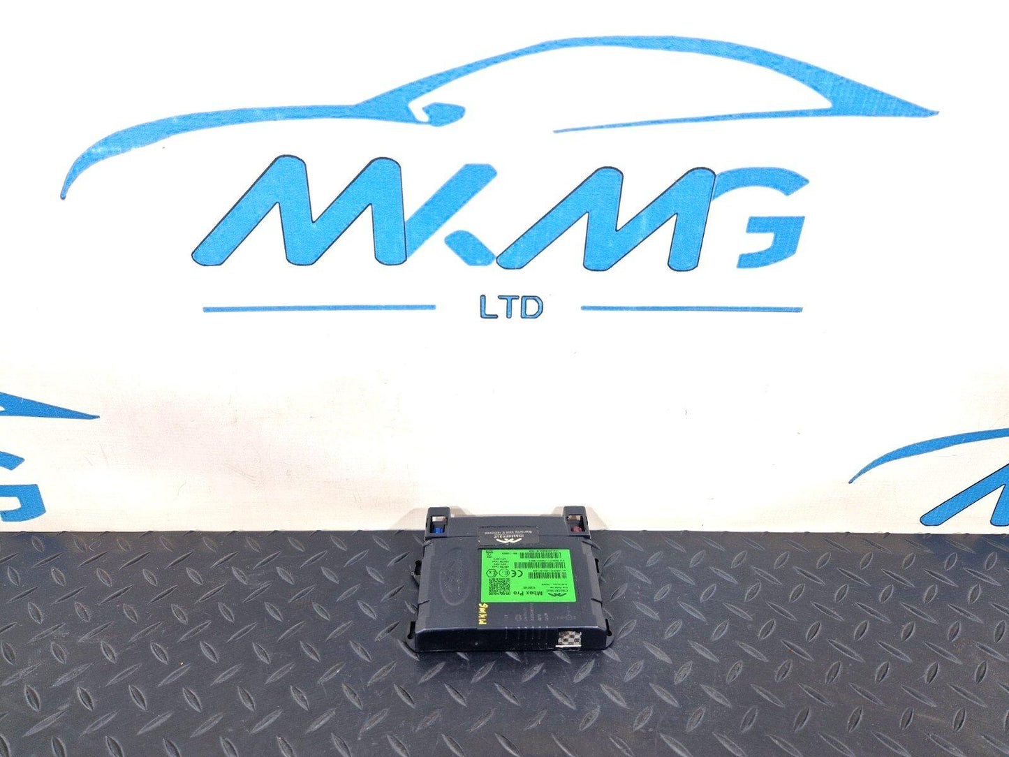 18-ON MERCEDES BENZ SPRINTER W907 W910 MASTERNAUT GPS TELEMETRICS ECU UNIT MBOX