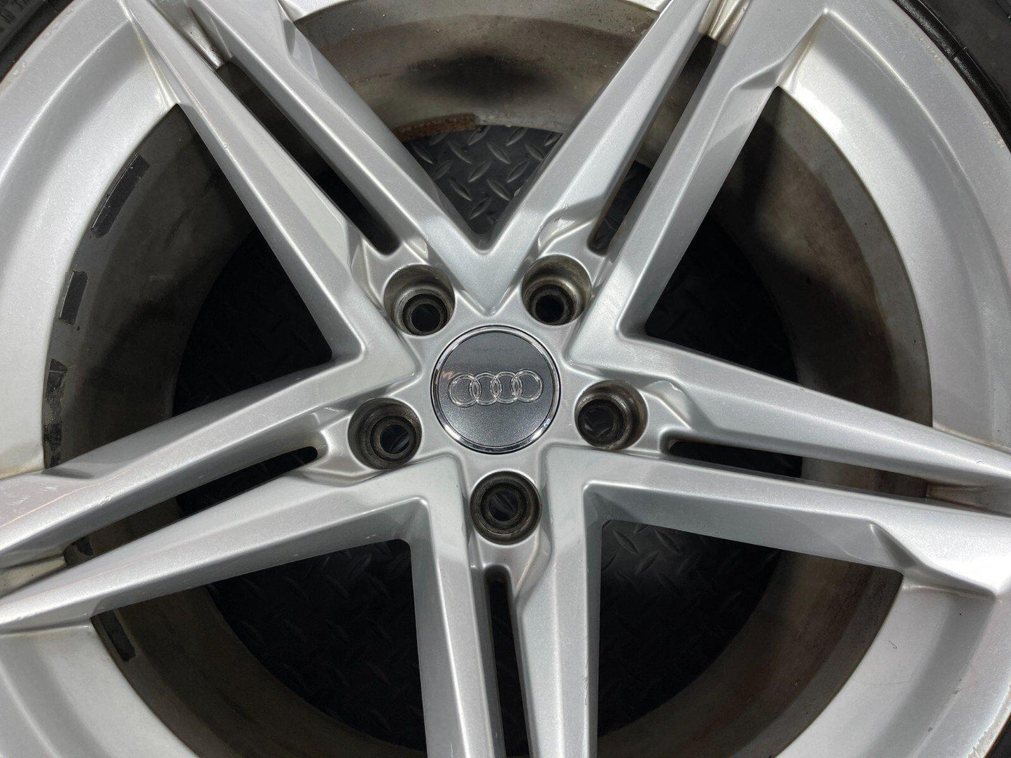 AUDI A5 S-LINE 18" OEM ALLOY WHEEL 8W0601025DE 8.5JX18 ET29 WITH TYRE 235/50/18