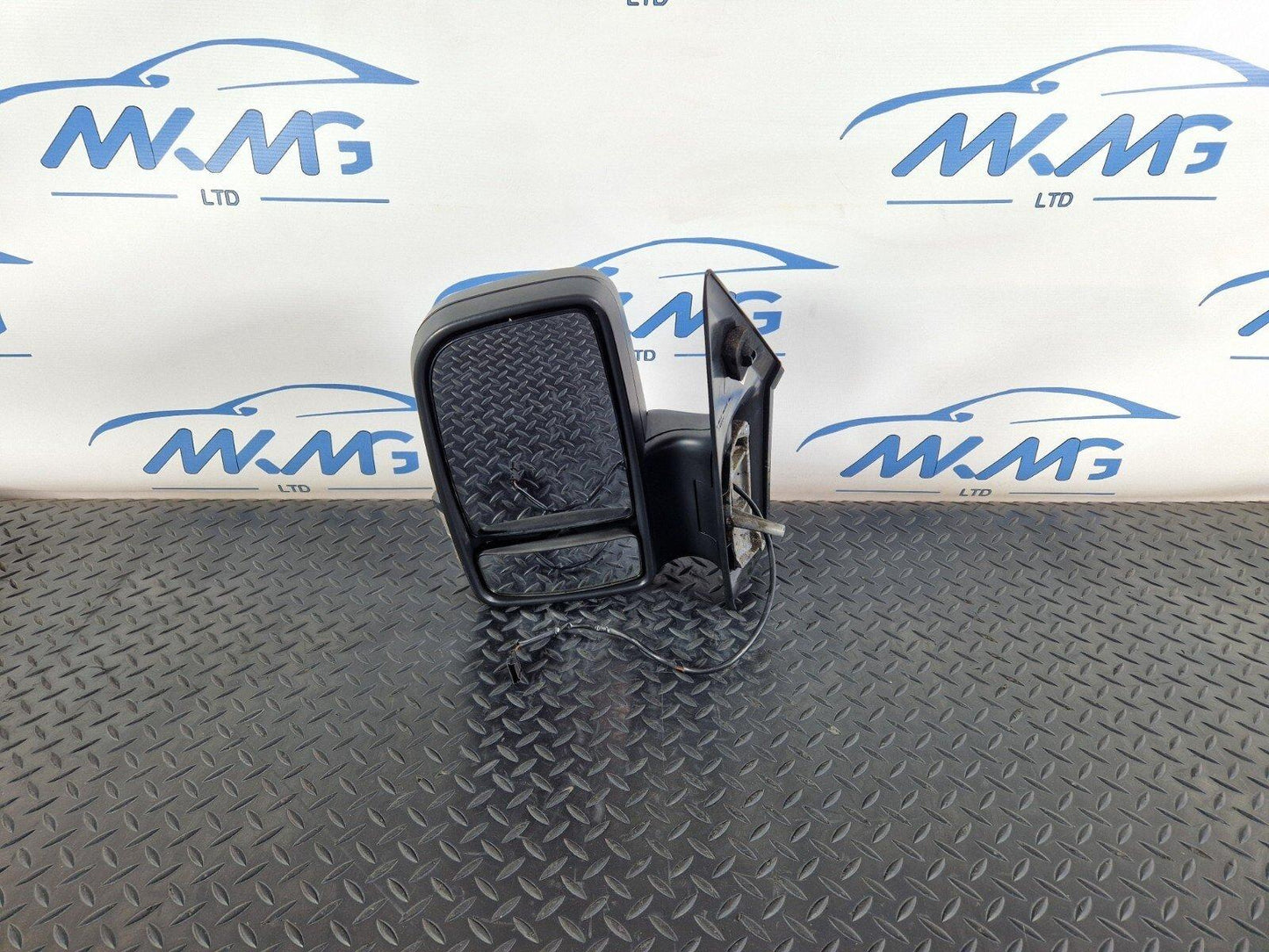 2018-ON MERCEDES BENZ SPRINTER W907 LEFT SIDE DOOR WING MIRROR A9068102193