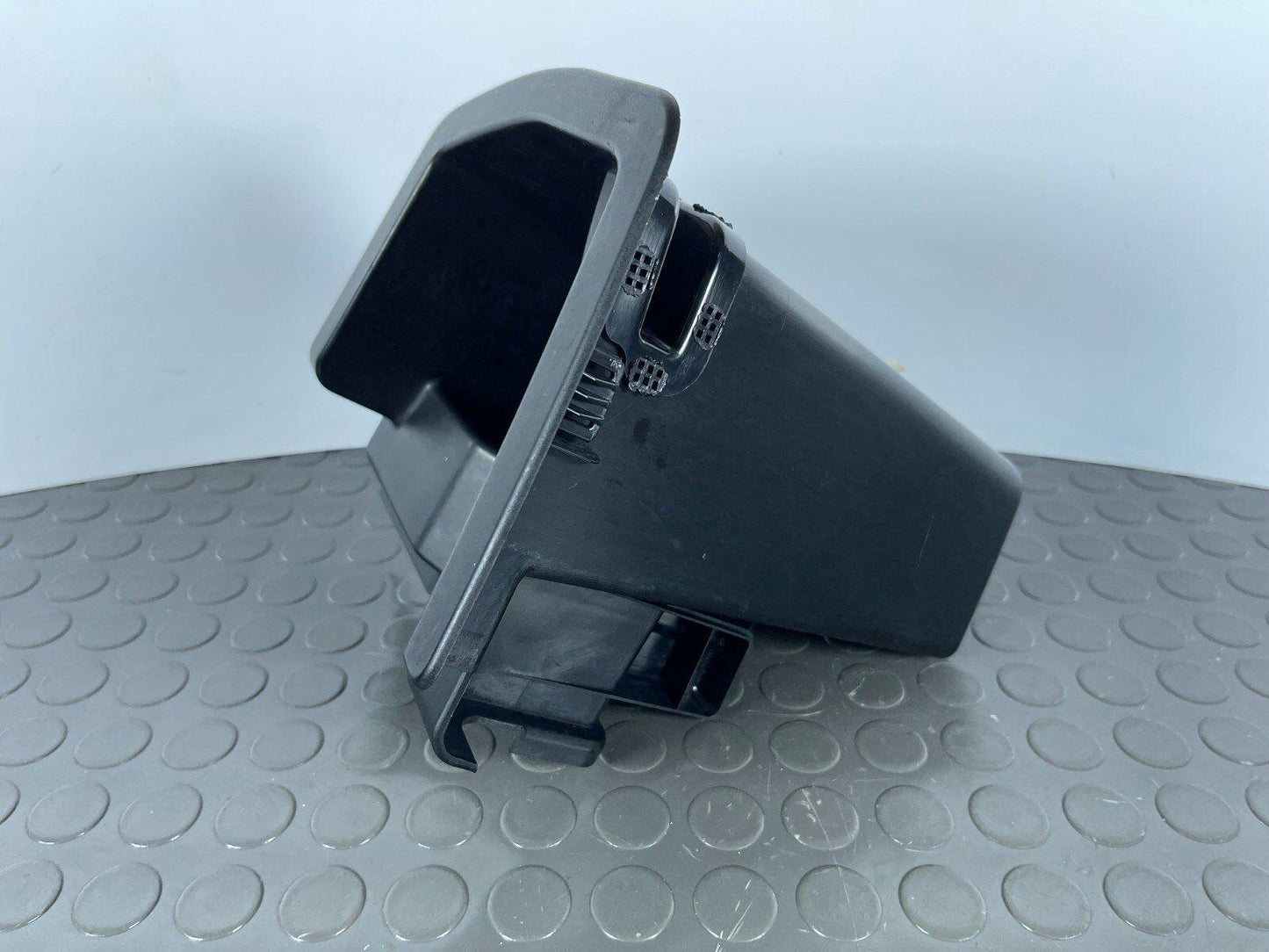 14-21 BMW 2 SERIES GRAN TOURER F45 F46 TRUNK LEFT SIDE STORAGE BOX 7327033