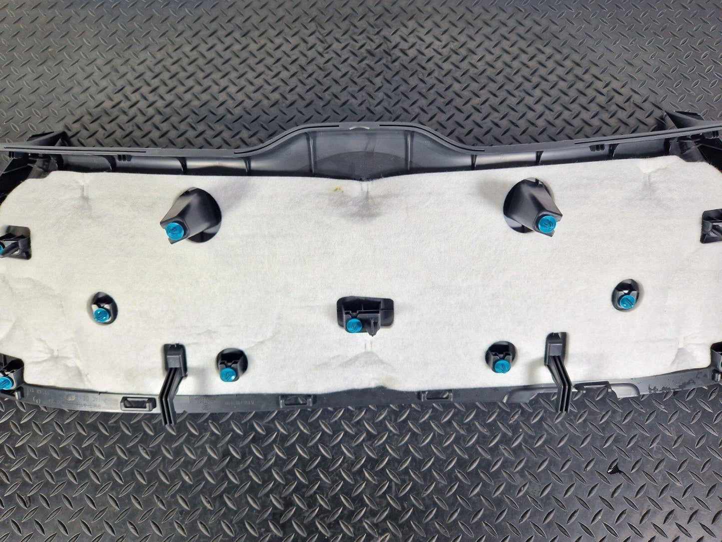 14-20 MERCEDES BENZ GLA 200 X156 TRUNK LID INNER COVER TRIM A1567402100