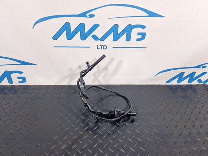 12-18 MERCEDES BENZ W176 LCI AMG LINE VACUUM HOSE PIPE LINE A6510702932