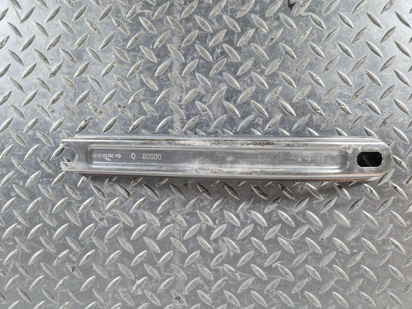 14-21 MERCEDES C CLASS W205 GENUINE STIFFENING BRACE BAR A2056280026