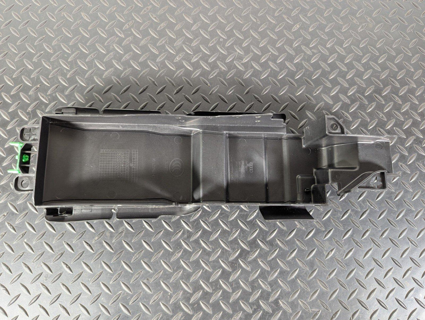 16-19 AUDI A4 B9 GENUINE OEM CENTER CONSOLE LOWER COVER TRIM 8W0863051