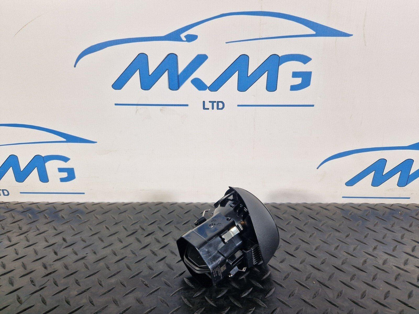 2018-ON MERCEDES A CLASS W177 DASHBOARD AIR VENT RIGHT DRIVER SIDE A17783083007Q